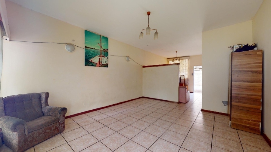 1 Bedroom Property for Sale in Potchefstroom North West